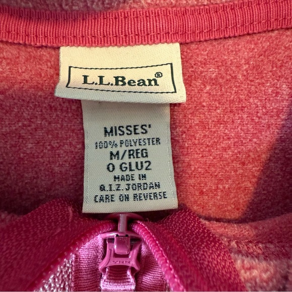L.L. Bean Fleece Vest Women's Size M Pink Full Zip Pockets Outerwear. - Picture 7 of 7